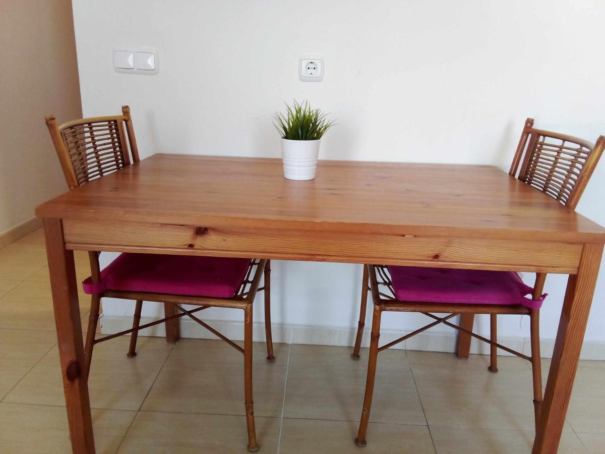Apartamento De 1 En Calle Vela *