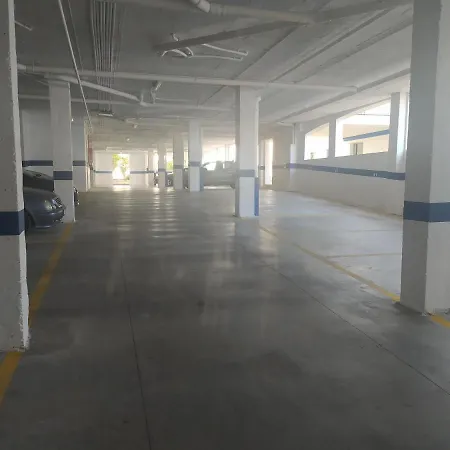 Apartamento De 1 Dormitorio En Calle Vela Benalmádena Exterior foto