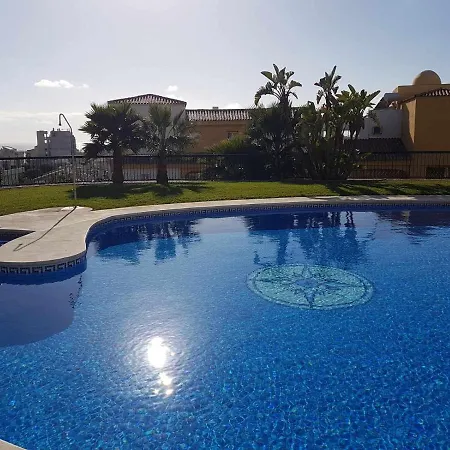 Apartamento De 1 Dormitorio En Calle Vela Benalmádena Exterior foto